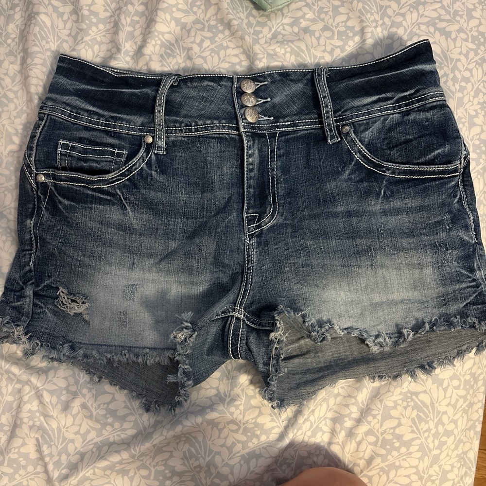Frayed Hem Blue Jean Shorts